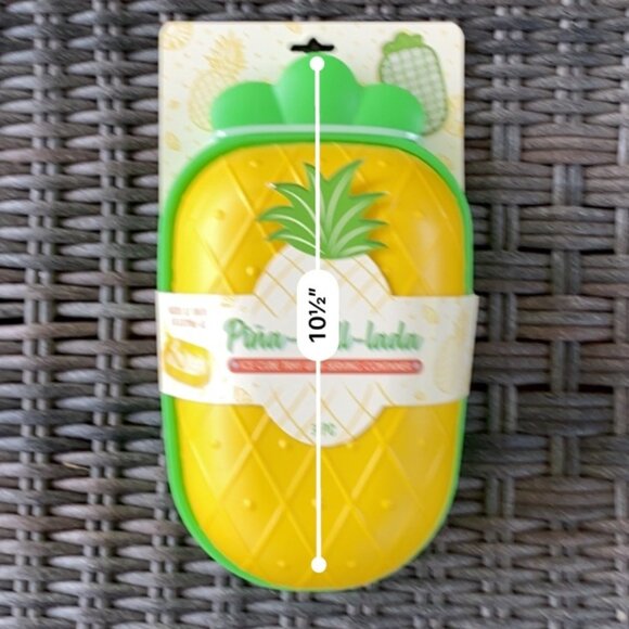 🍍 Piña-Chill-Lada Ice Cube Tray Set | Pineapple Tiki Vibes! 🍍 - Picture 3 of 4